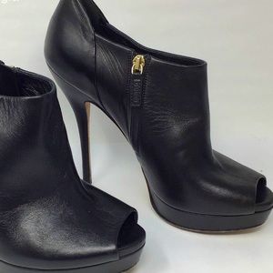 Gucci Black Leather Peep-Toe Stiletto Heels Platform Ankle Booties - Size: 38